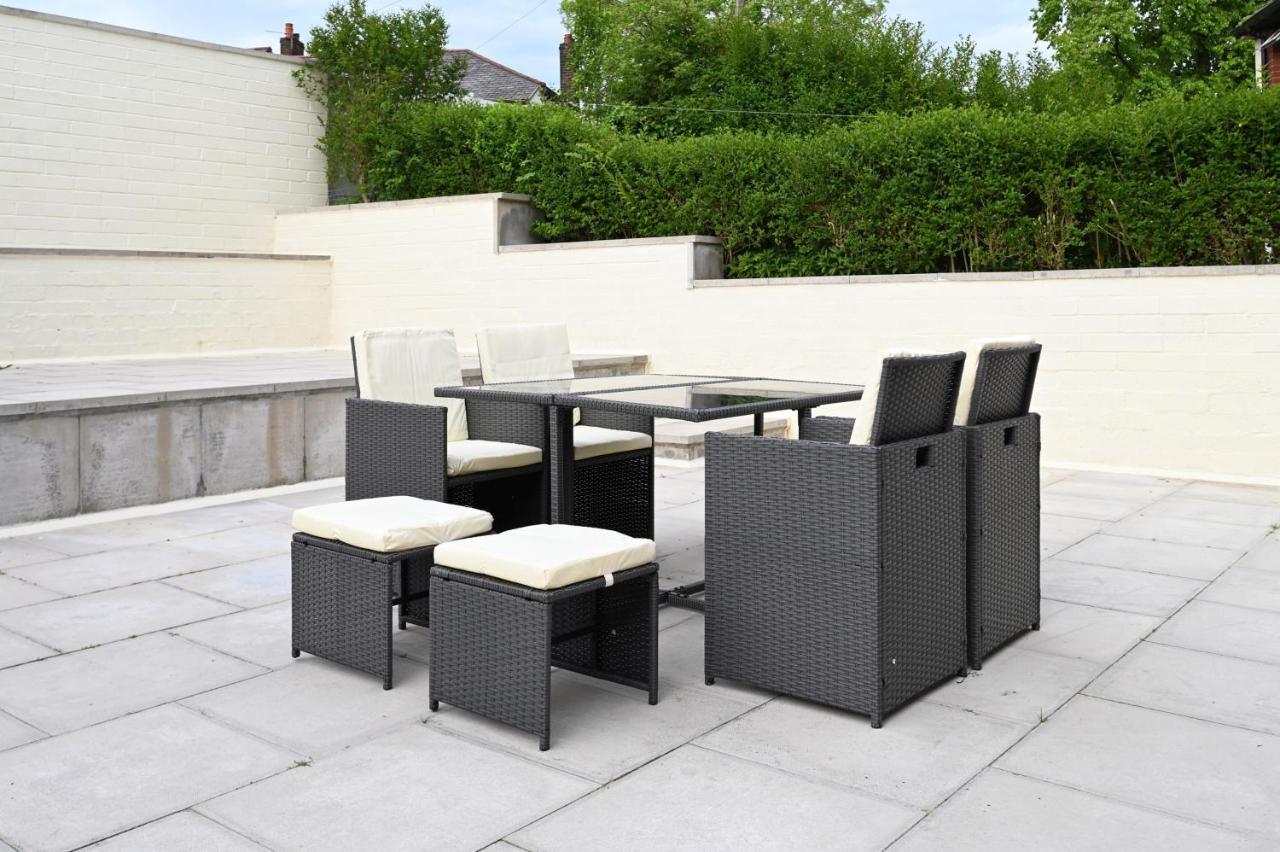 Sleek And Stylish 3 Bed In Bolton - Garden - Parkingヴィラ エクステリア 写真